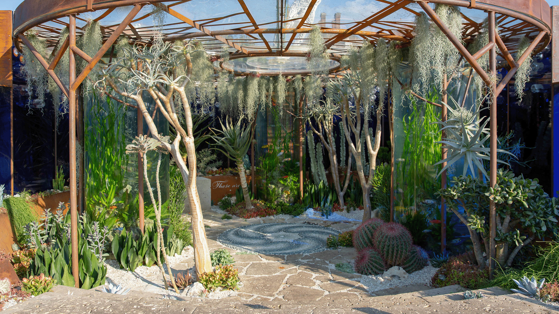 Pearlfisher Garden